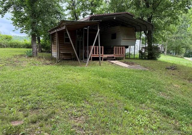 2nd image of 462595 Oakball Dr, Watts, OK 74964 | MLS# 2608288