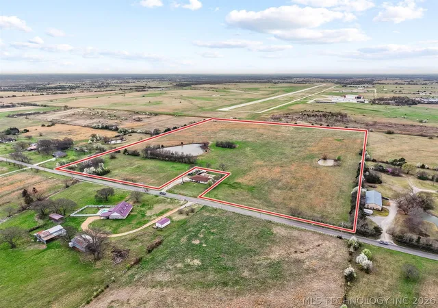 10th image of 2305 Rodeo Rd, Durant, OK 74701 | MLS# 2607351