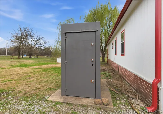 Homes for sale in Chouteau, OK | 13852 S 433 Rd, Chouteau, OK 74337 | MLS# 2608394