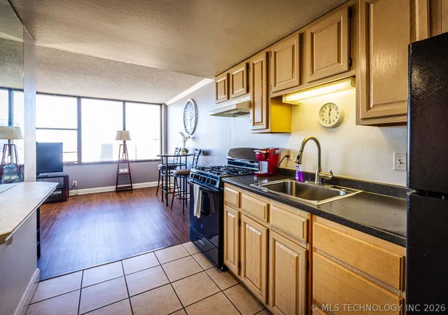 5th image of 450 W 7Th St #1601, Tulsa, OK 74119 | MLS# 2608437