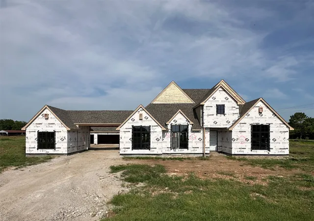 1st image of 7615 Silverado Dr, Owasso, OK 74055 | MLS# 2608597