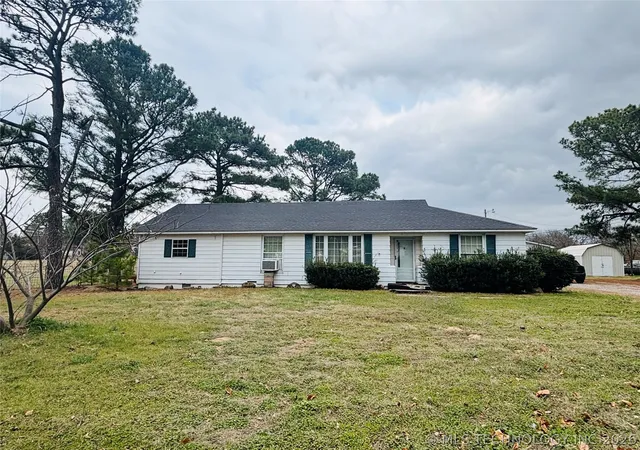 1st image of 918 Harvey Rd, Ardmore, OK 73401 | MLS# 2608643