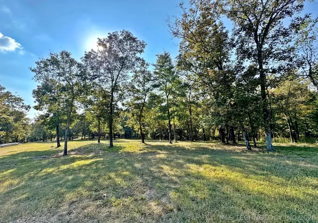 Photo 5 of Single family home for sale at 20005 Highway 80, Hulbert, OK 74441 | MLS# 2608661 | Listing updated on 2026-08-25