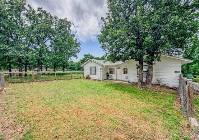 Homes for sale in Cookson, OK | 34245 S 527 Rd, Cookson, OK 74427 | MLS# 2608765