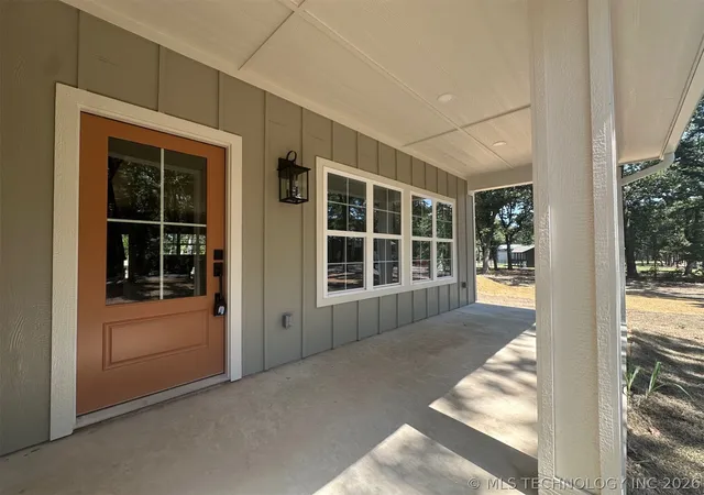 Homes for sale in Kingston, OK | 12351 Longboard Loop, Kingston, OK 73439 | MLS# 2608901