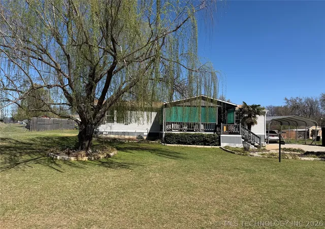 Homes for sale in Calera, OK | 608 W Curtis, Calera, OK 74730 | MLS# 2608910