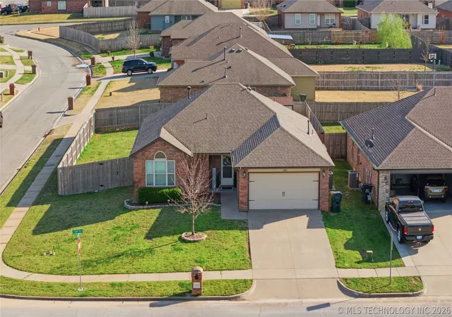 1st image of 13084 E 134th Pl N, Collinsville, OK 74021 | MLS# 2608819