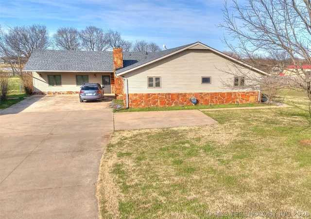 Homes for sale in Pryor, OK | 26 Sunshine Ln, Pryor, OK 74361 | MLS# 2608233