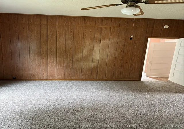 image of 360 N B St, Yale, OK 74085 | MLS# 2608929