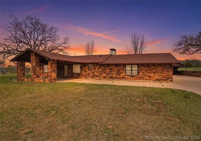 Homes for sale in Kellyville, OK | 17501 W 151st St S, Kellyville, OK 74039 | MLS# 2608948
