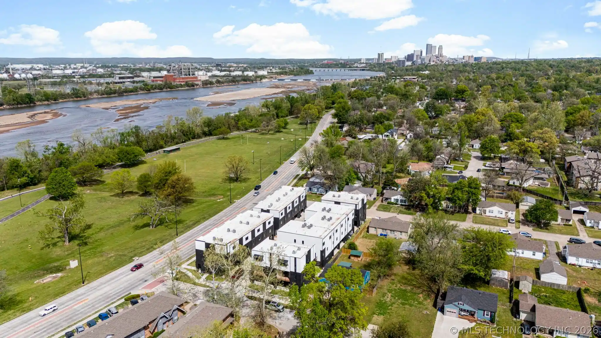 Listing Photo 49 - Condo for sale in 3777 S Riverside Dr located at 3777 S Riverside Dr, Tulsa, OK 74105 - Unit #3777