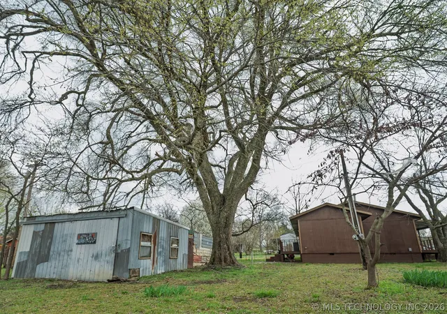 4th image of 511 E 6Th St, Hulbert, OK 74441 | MLS# 2608989