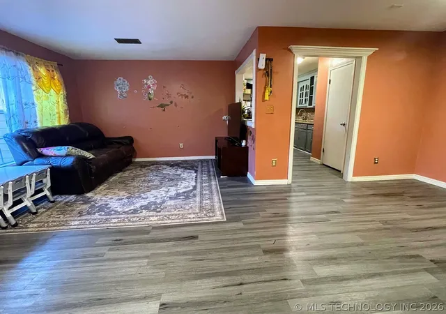 3rd image of 3821 E Xyler St, Tulsa, OK 74115 | MLS# 2609002