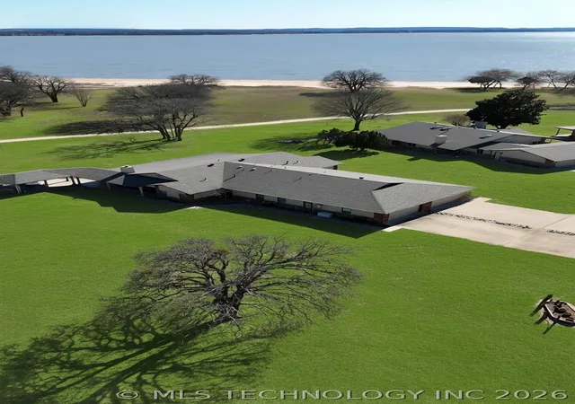 2nd image of 114583 S 4172nd Rd, Eufaula, OK 74432