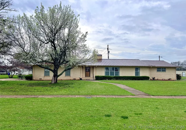 1st image of 308 E Main, Bokchito, OK 74726 | MLS# 2607918