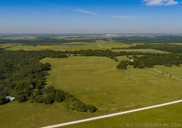 Homes for sale in Ramona, OK | N 4025 Rd, Ramona, OK 74061 | MLS# 2607869