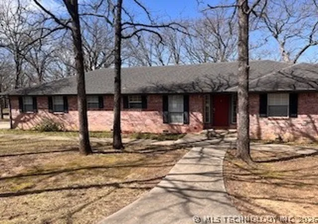 Homes for sale in Mead, OK | 181 Bridlewood, Mead, OK 74701 | MLS# 2609091