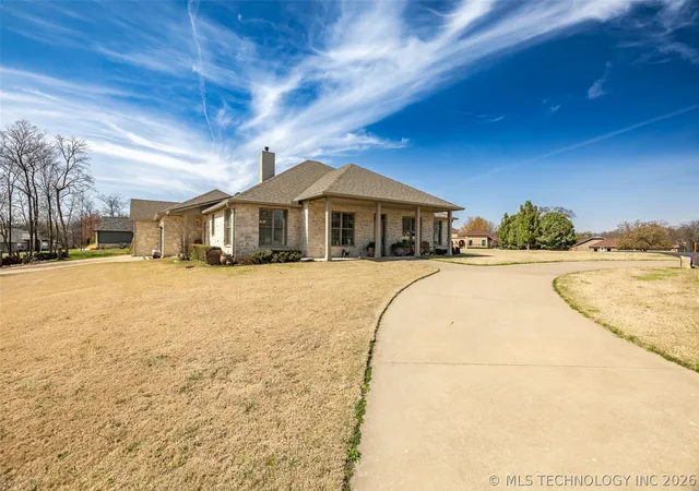 Homes for sale in Afton, OK | 33389 S Coves Dr, Afton, OK 74331 | MLS# 2608743