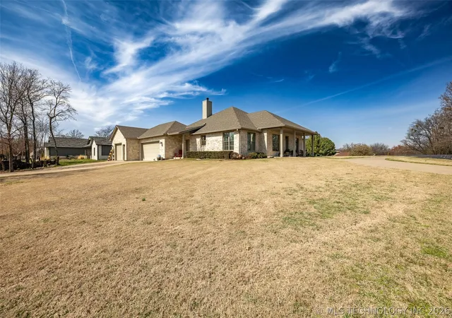 Homes for sale in Afton, OK | 33389 S Coves Dr, Afton, OK 74331 | MLS# 2608743
