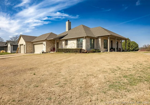 Homes for sale in Afton, OK | 33389 S Coves Dr, Afton, OK 74331 | MLS# 2608743