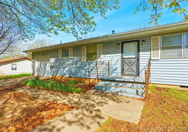 Homes for sale in Ada, OK | 13912 W County Road 1557, Ada, OK 74820 | MLS# 2609131