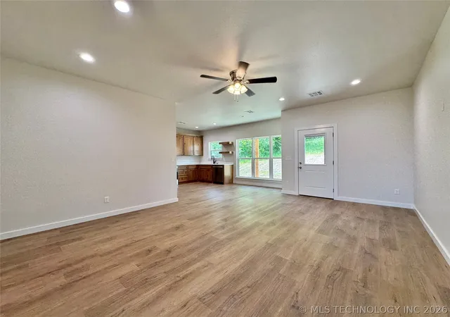 Homes for sale in Tahlequah, OK | 824 E Harlan Dr, Tahlequah, OK 74464 | MLS# 2609260