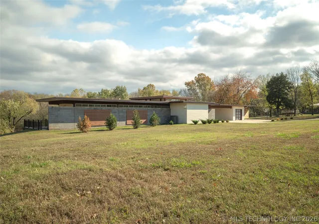 1st image of 27400 S 614 Rd, Grove, OK 74344 | MLS# 2609256