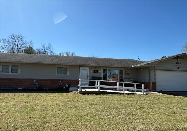 Homes for sale in Muskogee, OK | 107 Cherokee Ln, Muskogee, OK 74403 | MLS# 2609293