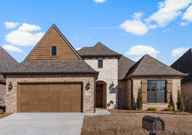 Photo 1 of Single family home for sale at 9105 E 62nd Court S, Tulsa, OK 74133 | MLS# 2609316 | Listing updated on 2026-05-18