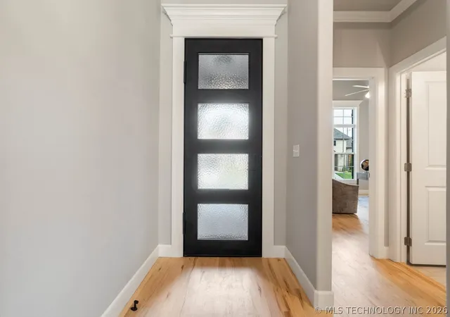 Photo 2 of Single family home for sale at 9056 E 62nd Place S, Tulsa, OK 74133 | MLS# 2609349 | Listing updated on 2026-05-18