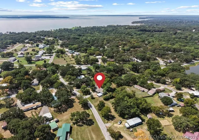 Photo 2 of Manufactured home for sale at 7769 Tribal Ln, Kingston, OK 73439 | MLS# 2609370 | Listing updated on 2026-08-20
