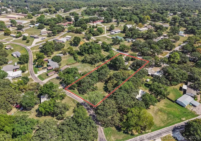Homes for sale in Kingston, OK | 7769 Tribal Ln, Kingston, OK 73439 | MLS# 2609370