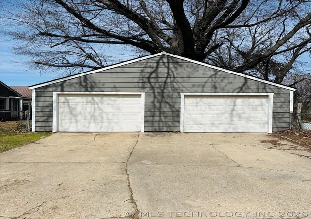 Homes for sale in Muskogee, OK | 1302 Walnut, Muskogee, OK 74403 | MLS# 2605576