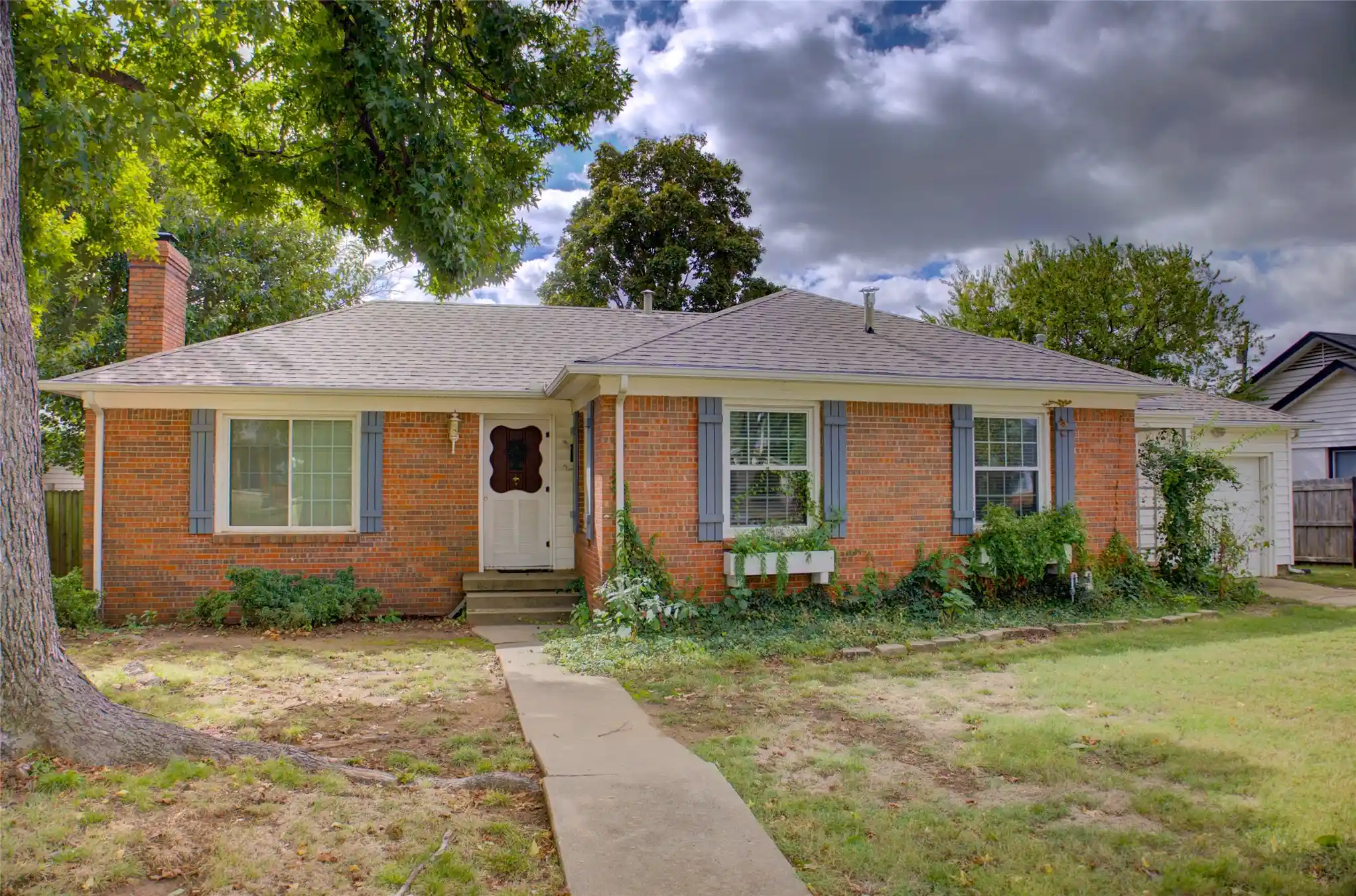 Photo 1 of Single family home for sale at 2358 S Delaware Ct, Tulsa, OK 74114 | MLS# 2609321 | Listing updated on 2026-10-27