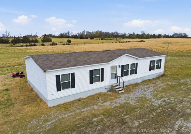 Homes for sale in Vinita, OK | 25467 S 4420 Rd, Vinita, OK 74301 | MLS# 2609417