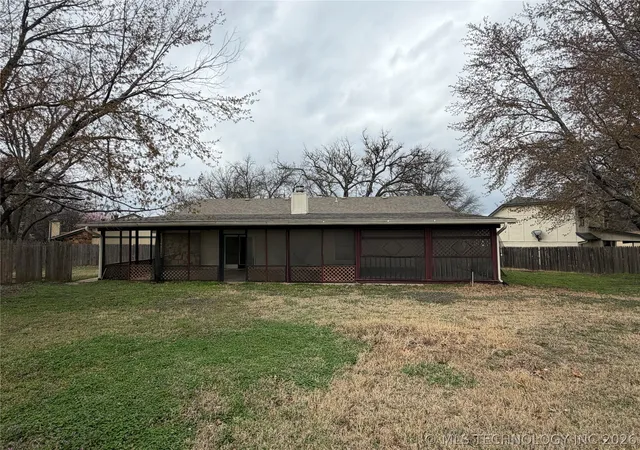 10th image of 2309 W Jackson St, Broken Arrow, OK 74012 | MLS# 2609439