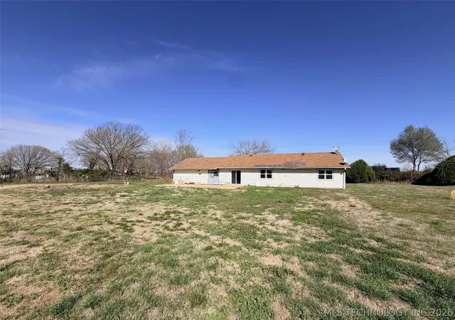 image of 13076 Bramble St, Henryetta, OK 74437 | MLS# 2609448