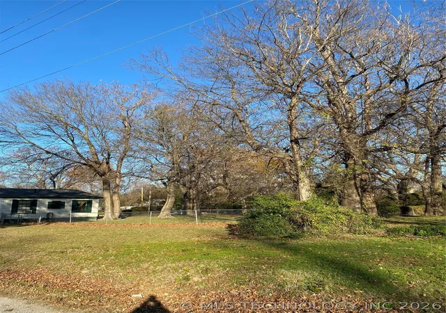 Photo 3 of Land for sale at 601 Porter Ave, Okmulgee, OK 74447 | MLS# 2609463 | Listing updated on 2026-03-19