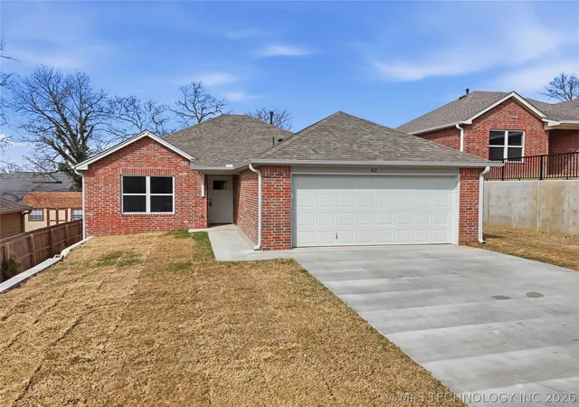 1st image of 412 S Muskogee St, Sapulpa, OK 74066 | MLS# 2609247