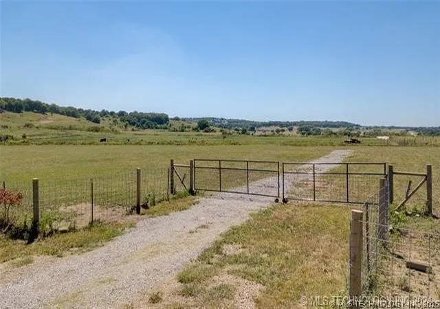 Homes for sale in Barnsdall, OK | 523 County Road 2280, Barnsdall, OK 74002 | MLS# 2609232