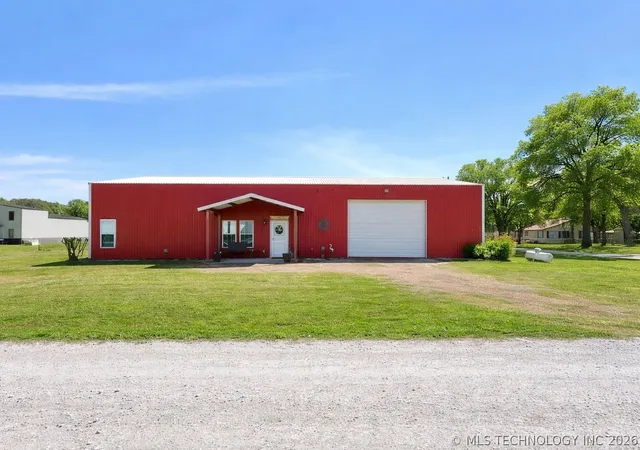 Photo 1 of Single family home for sale at 12393 Waynes Pl, Kingston, OK 73439 | MLS# 2609466 | Listing updated on 2026-08-20