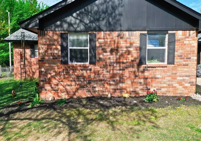 Homes for sale in Ada, OK | 15912 County Road 1592, Ada, OK 74820 | MLS# 2609236