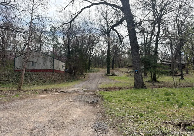 Photo 3 of Sale Pending at 6311 E 81 Street N, Fort Gibson, OK 74434 | MLS# 2608634 | Listing updated on 2026-08-27