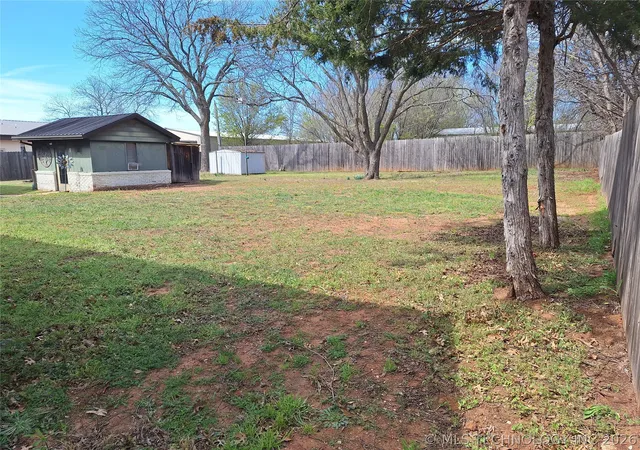 Homes for sale in Duncan, OK | 729 W Plato Rd, Duncan, OK 73533 | MLS# 2609626