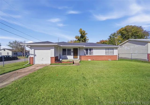 Homes for sale in Okmulgee, OK | 1607 A And M Dr, Okmulgee, OK 74447 | MLS# 2609789