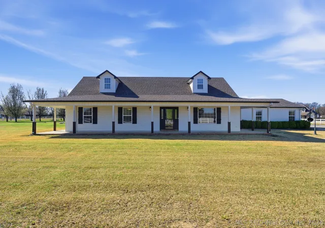 Homes for sale in Morris, OK | 16921 Elm Ln, Morris, OK 74445 | MLS# 2609504