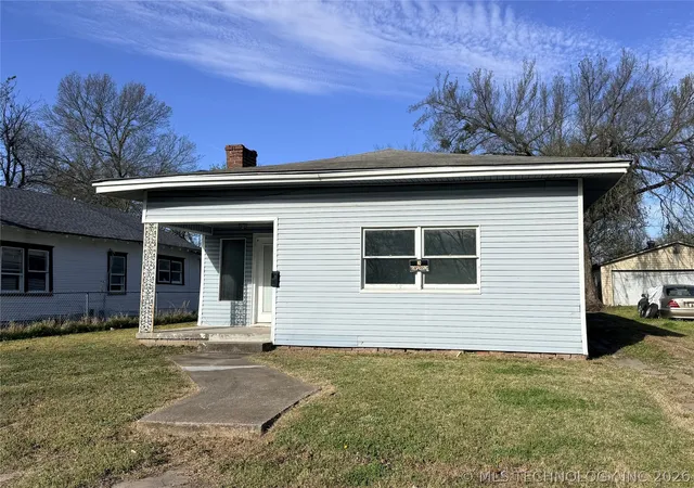 Homes for sale in Okmulgee, OK | 910 N Collins Ave, Okmulgee, OK 74447 | MLS# 2609669