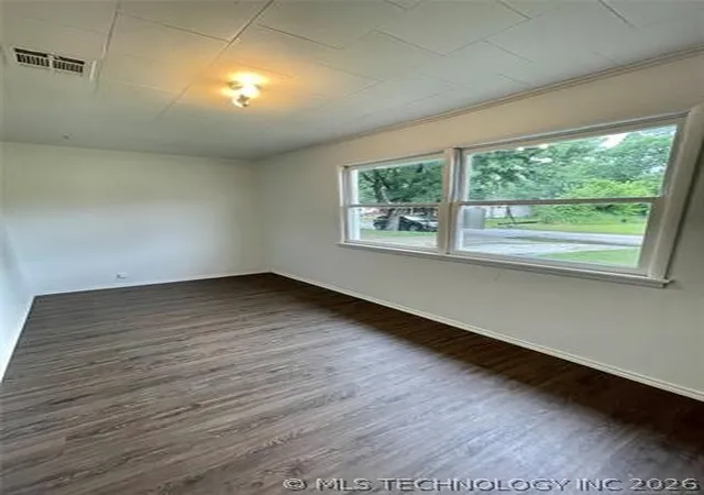 Homes for sale in Okmulgee, OK | 910 N Collins Ave, Okmulgee, OK 74447 | MLS# 2609669