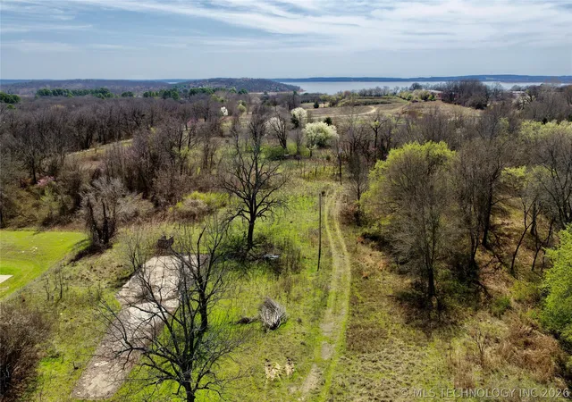 3rd image of 418344 Texanna Rd, Eufaula, OK 74432 | MLS# 2609881