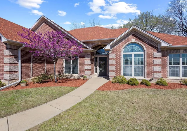4th image of 9 Tabernacle, Calera, OK 74730 | MLS# 2609387